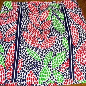 Lilly Pulitzer skirt with pockets. Lightly worn.